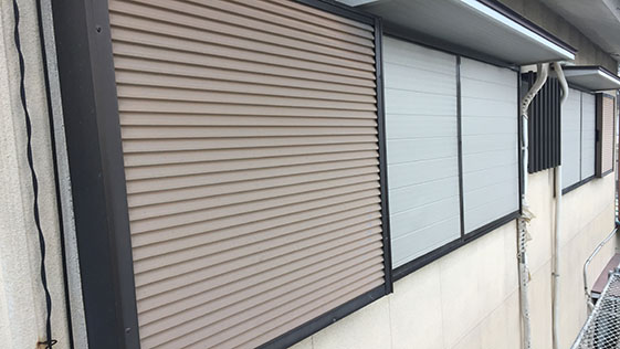 静岡県磐田市一般住宅 雨戸の施工前画像