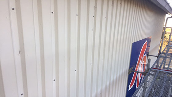 静岡県袋井市屋台小屋 外壁の施工前画像