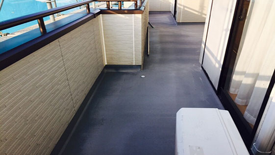 静岡県浜松市東区一般住宅 ベランダの施工前画像