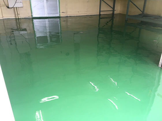 静岡県袋井市工場床の施工前画像