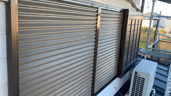 静岡県袋井市一般住宅 雨戸の施工前画像