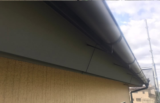 静岡県浜松市浜北区一般住宅 横樋の施工前画像