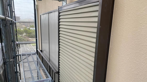 神奈川県浜松市東区一般住宅 雨戸の施工前画像