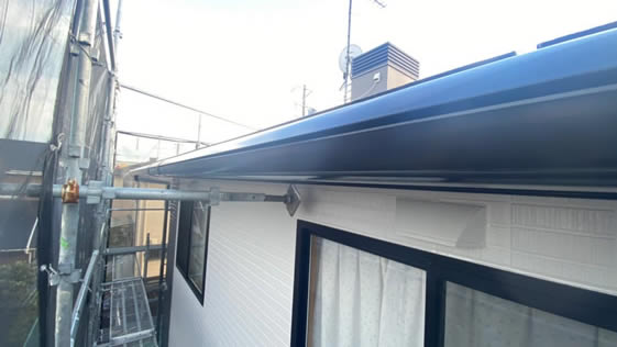 静岡県袋井市一般住宅 横樋の施工後画像