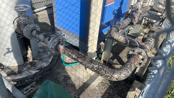 静岡県磐田市タンク塗装 塗装の施工前画像