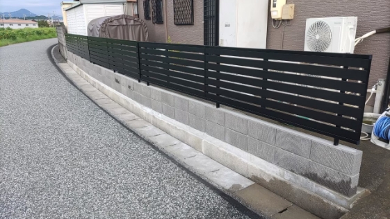 静岡県掛川市フェンスブロック新築工事 外構塀の施工後画像