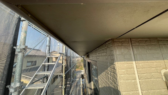 静岡県袋井市I様邸一般住宅 軒天の施工前画像