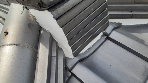 静岡県袋井市 T様邸 屋根漆喰工事一般住宅 屋根の施工後画像