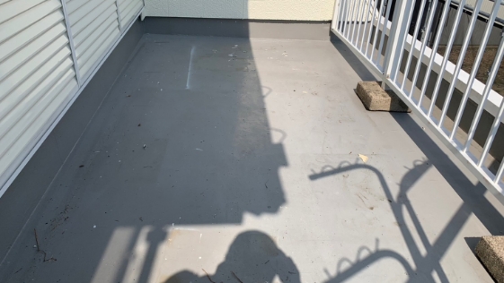 愛知県新城市 K様邸一般住宅 ベランダの施工前画像