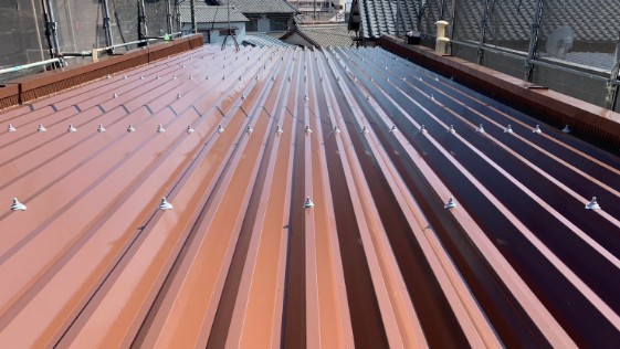 愛知県豊川市 K様店舗 屋根の施工後画像