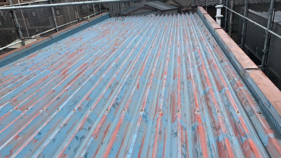 愛知県豊川市 K様店舗 屋根の施工前画像