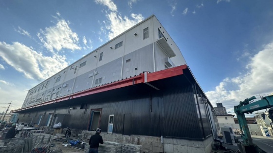 O様倉庫大規模改修工場 外観の施工後画像