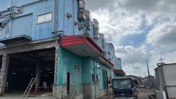 O様倉庫大規模改修工場 外観の施工前画像