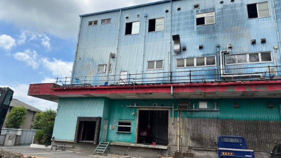 O様倉庫大規模改修工場 外観の施工前画像