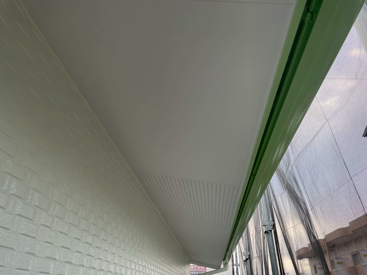 静岡県磐田市O様邸 一般住宅借家の外壁塗装工事 軒天の施工後画像