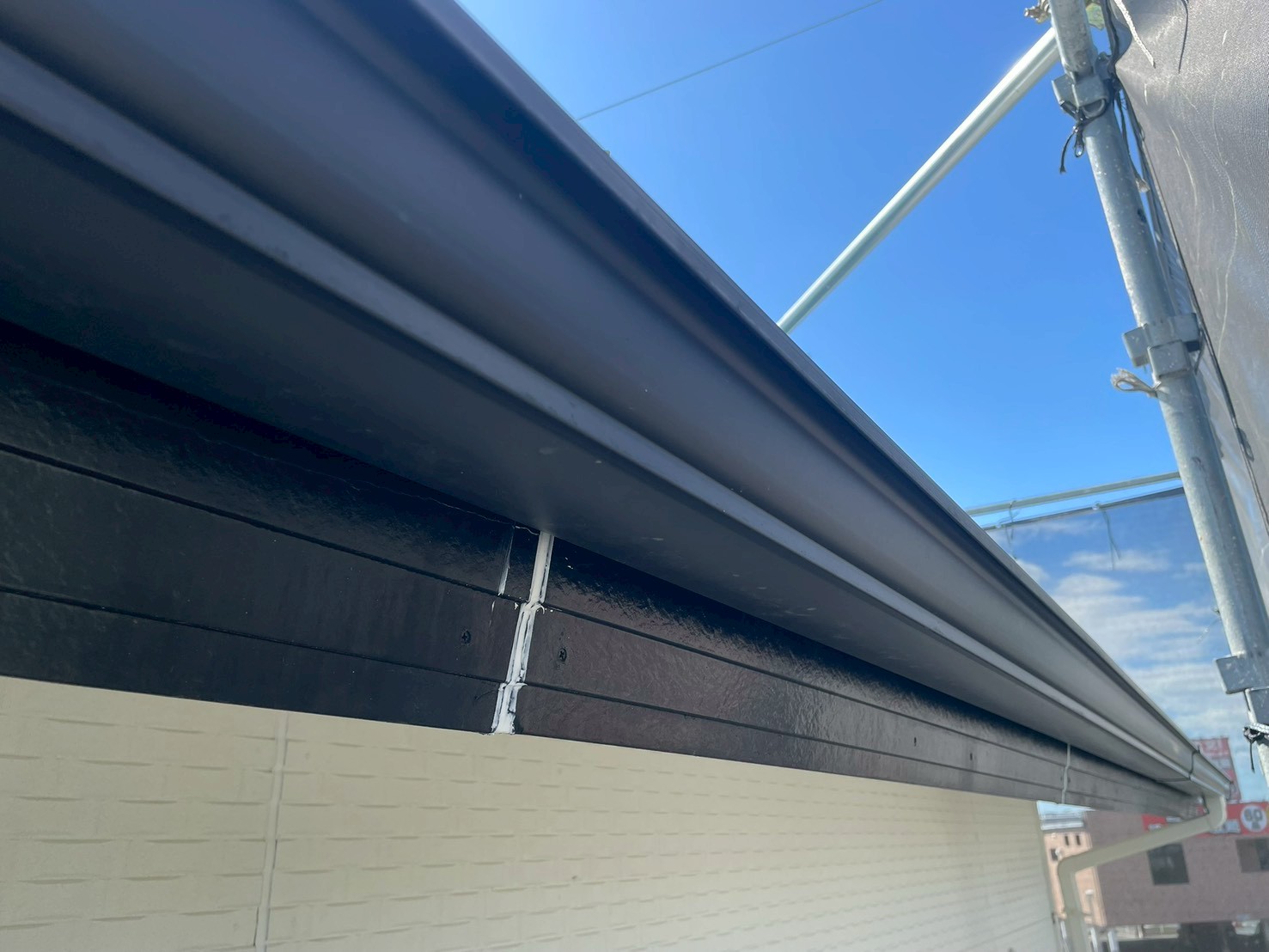 静岡県磐田市O様邸 一般住宅借家の外壁塗装工事 樋の施工前画像