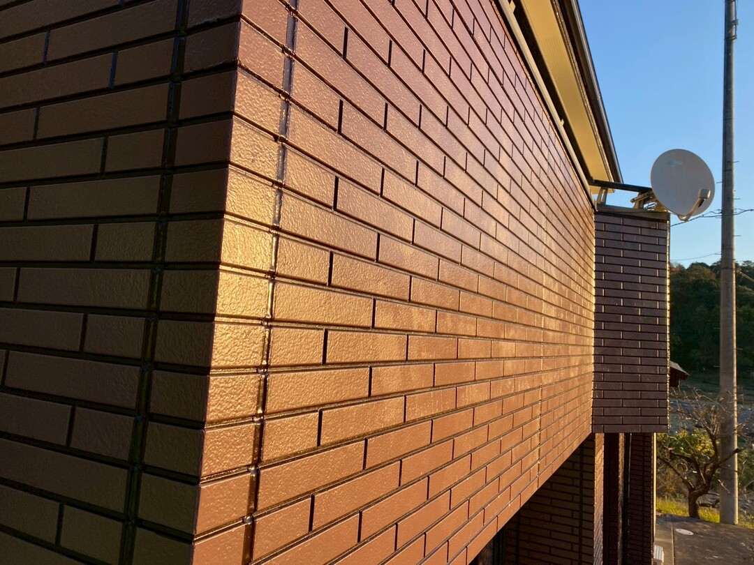 静岡県袋井市K様邸  一般住宅外壁塗装 タイル調外壁の施工後画像