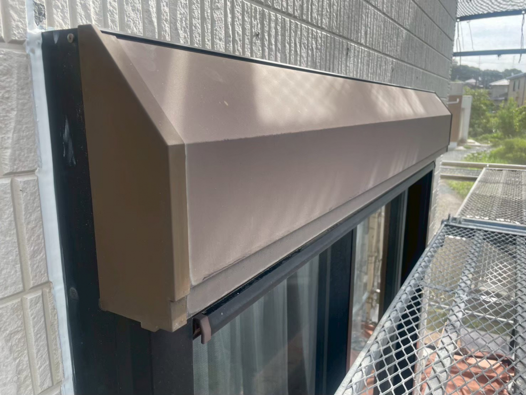 静岡県袋井市O様邸  一般住宅外壁塗装 シャッターBOXの施工前画像