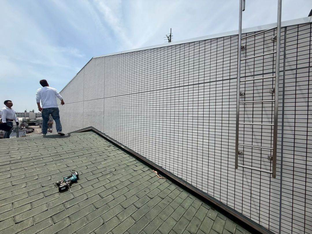 愛知県名古屋市屋根カバー工事 屋根③の施工前画像